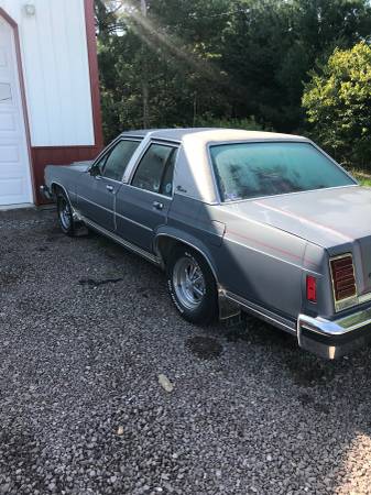 1985 ford LTD for sale in Hidden Valley, PA – photo 2