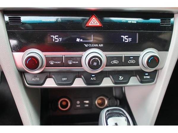 2020 Hyundai Elantra Value Edition - sedan - cars & trucks - by... for sale in Bartlesville, OK – photo 14