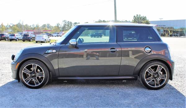 2012 MINI Cooper Hardtop 2dr Cpe S with Pwr mirrors - cars & trucks... for sale in Wilmington, NC – photo 4