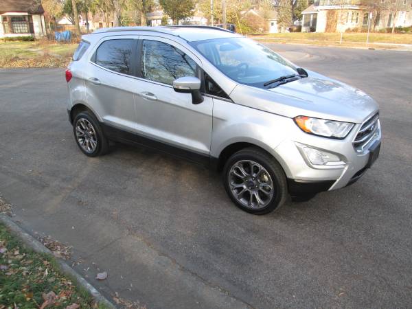 2018 FORD ECOSPORT TITANIUM / AWD / HEATED SEATS / EX COND /... for sale in Minneapolis, MN – photo 4