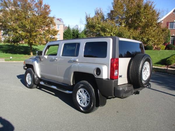 2008 HUMMER H3 SUV Luxury # 20276 - cars & trucks - by dealer -... for sale in Toms River, NJ – photo 3