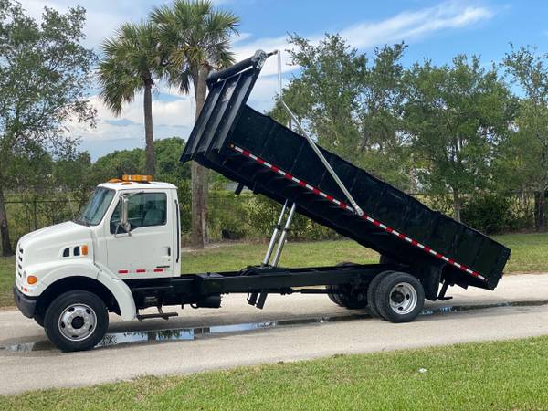 1999 Sterling L7501 Dump Truck - - by dealer for sale in West Palm Beach, SC – photo 3