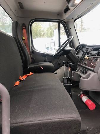 2014 Freightliner M2 Palfinger Hooklift Truck 6563 for sale in Coventry, RI – photo 8