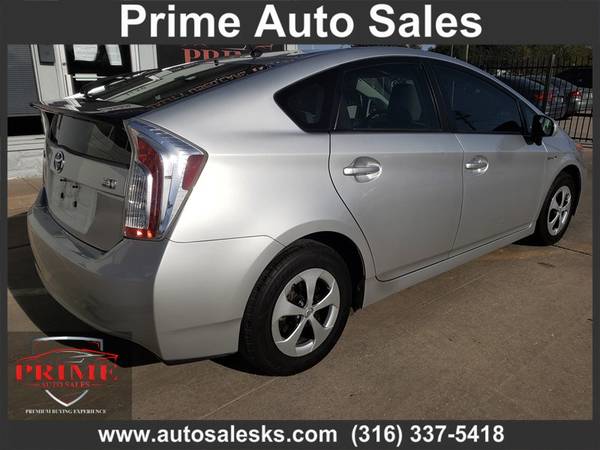 2012 TOYOTA PRIUS - cars & trucks - by dealer - vehicle automotive... for sale in Wichita, KS – photo 5