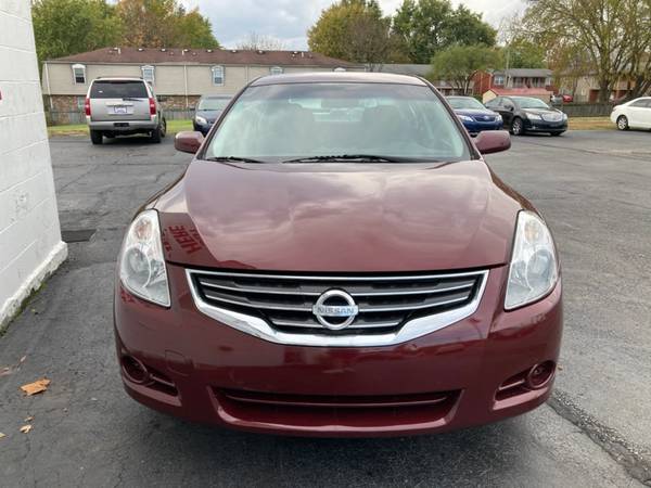 2012 Nissan Altima 2.5 S - cars & trucks - by dealer - vehicle... for sale in Louisville, KY – photo 2