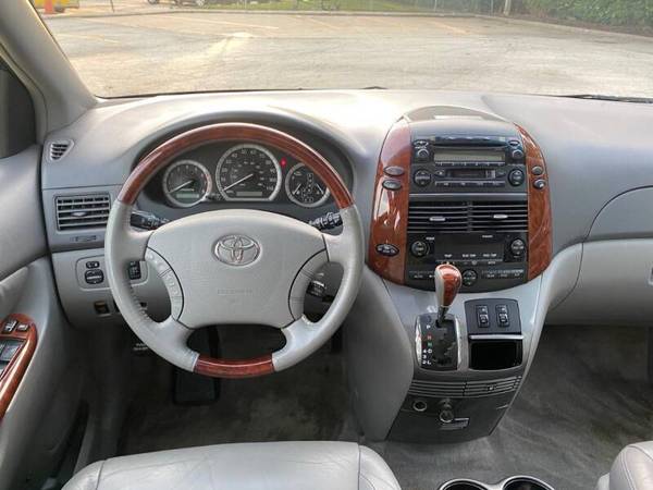 2005 TOYOTA SIENNA XLE LIMITED 7 PASSENGER LEATHER 3ROW KEYLESS... for sale in Skokie, IL – photo 11