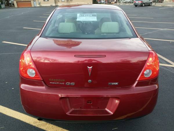 2010 Pontiac G6 4-cylinder - cars & trucks - by owner - vehicle... for sale in milwaukee, WI – photo 3