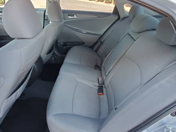 Hyundai Sonata SE 2013 Clean Carfax!! Best Buy On Craigslist!!! -... for sale in Gilbert, AZ – photo 15