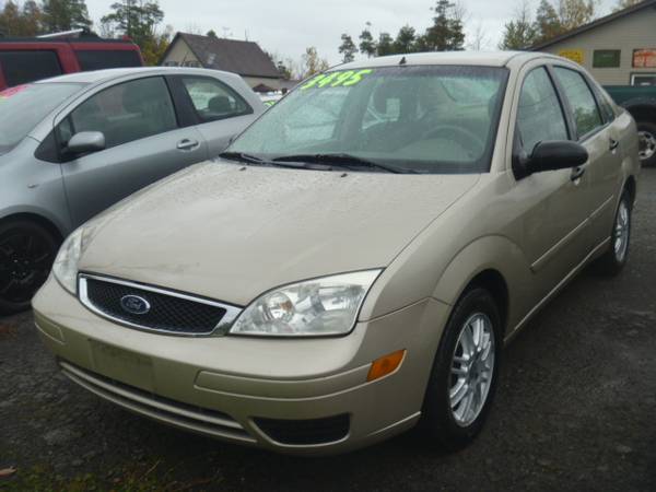 2006 Ford Focus SE ZX4 Buy/Pay Here-No interest No credit checks for sale in Lancaster, NY – photo 2