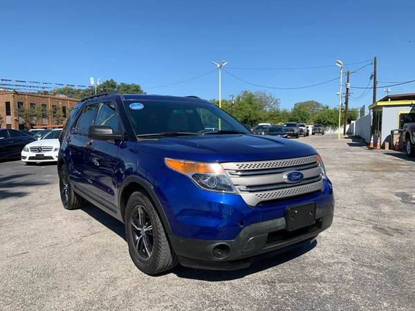 2013 Ford Explorer XLT w/ 3rd row, CLEAN**JUAT REDUCED** for sale in San Antonio, TX – photo 3