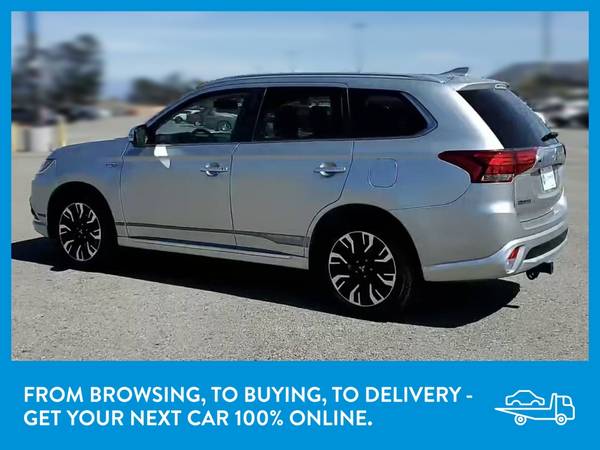 2018 Mitsubishi Outlander PHEV SEL Sport Utility 4D suv Silver for sale in Beaumont, TX – photo 5