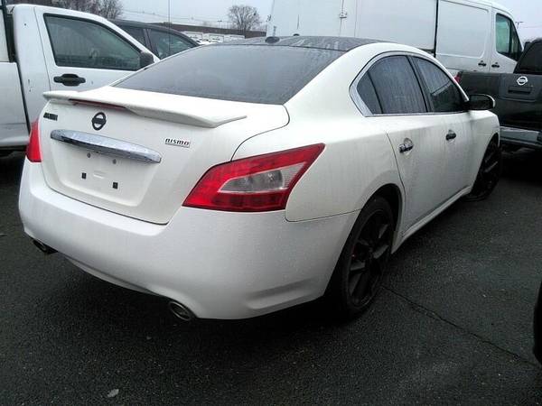 2011 Nissan Maxima SV - EVERYONES APPROVED! - - by for sale in Brooklyn, NY – photo 2