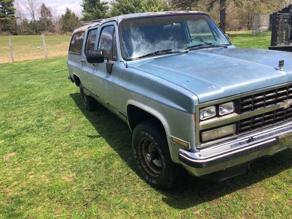 1989 Chevy suburban 4 x 4 for sale in Hubbardston, MA – photo 2