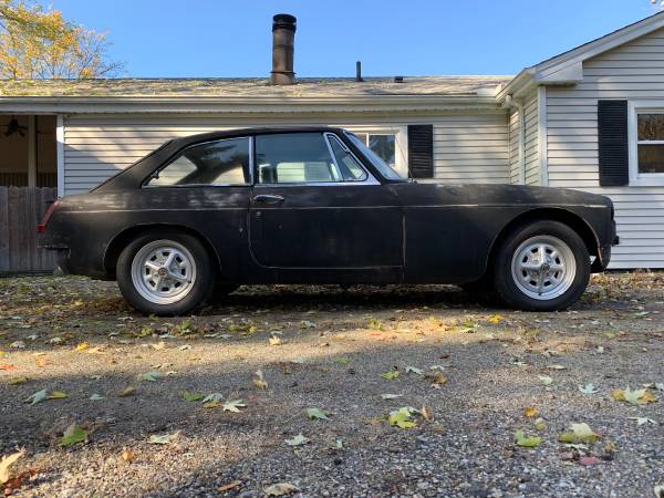 1969 MG MGB GT - cars & trucks - by owner - vehicle automotive sale for sale in Ann Arbor, MI – photo 6