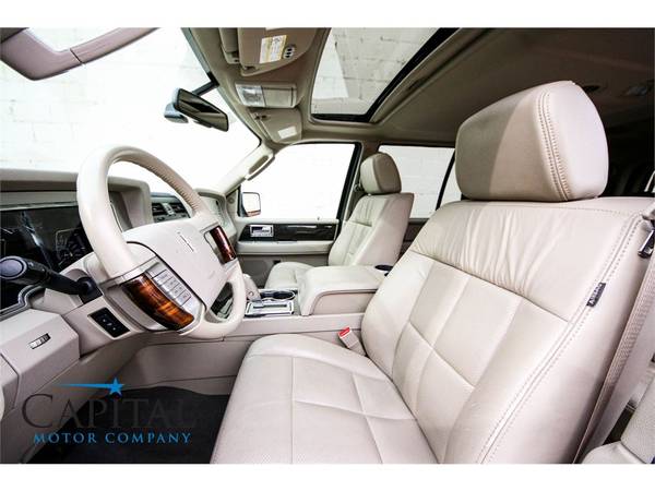 08 Lincoln Navigator 4WD w/14-Speaker Audio, Moonroof, Cooled Seats! for sale in Eau Claire, MN – photo 18
