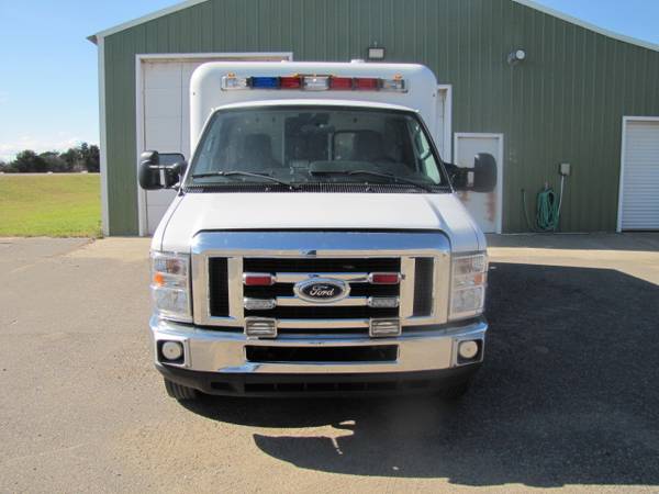 2011 FORD E350 AMBULANCE - cars & trucks - by dealer - vehicle... for sale in Sauk Centre, ND – photo 2