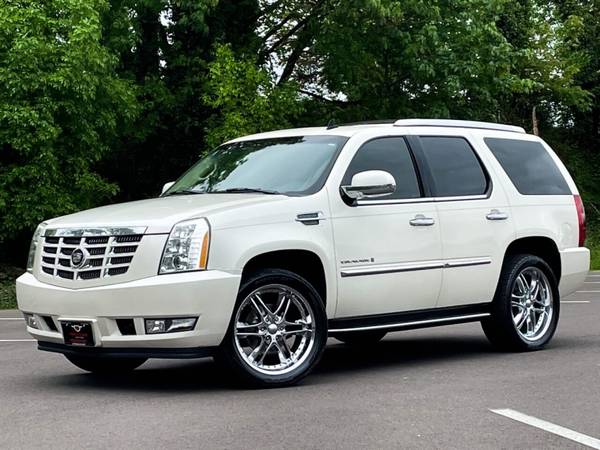 2007 Cadillac Escalade AWD 4dr SUV , 3RD ROW SEATS , VERY RELIABLE ! for sale in Gladstone, WA – photo 7