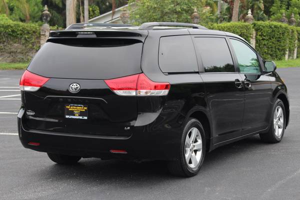 2014 Toyota Sienna LE Van great quality car extra clean - cars &... for sale in tampa bay, FL – photo 4