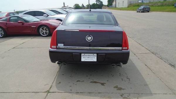 08 dts cadillac 127,000 miles $3999 for sale in Waterloo, IA – photo 4