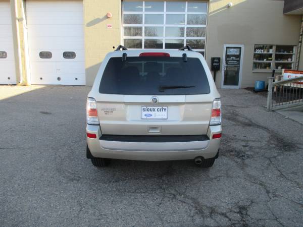 2010 Mercury Mariner FWD - - by dealer - vehicle for sale in Sioux City, IA – photo 4