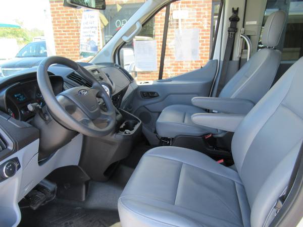 2019 FORD TRANSIT 350 XL Medium Roof Rear Entry Wheelchair Van for sale in Chesapeake, NC – photo 9