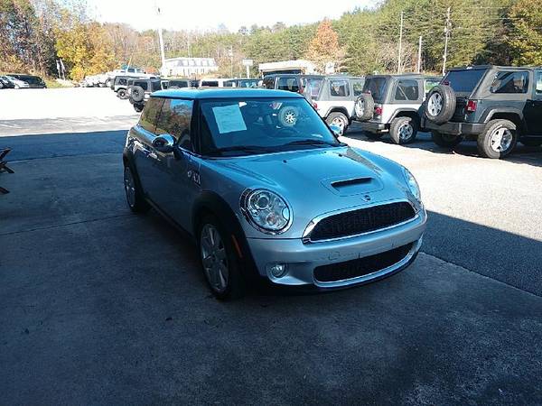 2009 MINI Cooper S - cars & trucks - by dealer - vehicle automotive... for sale in Cleveland, AL – photo 2