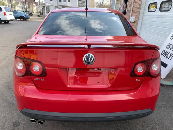 2010 VW JETTA GLI, AUTOMATIC, 4CYL, SPORTY! - - by for sale in West Haven, CT – photo 12