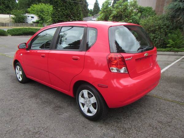 2007 Chevrolet Aveo5 LS - cars & trucks - by dealer - vehicle... for sale in Shoreline, WA – photo 4