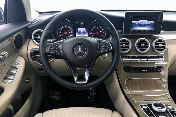 2018 Mercedes-Benz GLC GLC 300 -EASY APPROVAL! - cars & trucks - by... for sale in Honolulu, HI – photo 4
