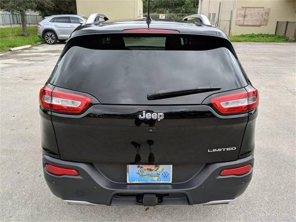 2018 Jeep Cherokee Limited - SUV - cars & trucks - by dealer -... for sale in Naples, FL – photo 5