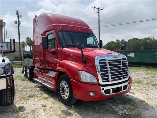 2012 Freightliner CASCADIA 125 - - cars & trucks - by dealer -... for sale in TAMPA, FL – photo 3