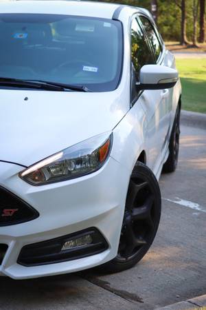 2016 Ford Focus ST • ST 3 • Hatchback 4D - cars & trucks - by owner... for sale in Garland, TX – photo 15