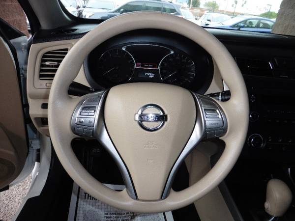 2015 Nissan Altima 4dr Sdn 2.5 S / ONLY 27K MILES / GREAT AZ COLOR!... for sale in Tucson, AZ – photo 11