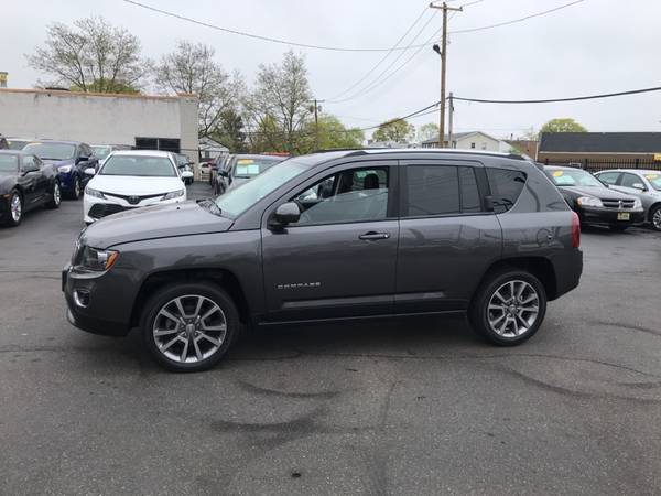 2016 Jeep Compass Latitude 4WD for sale in West Babylon, NY – photo 4