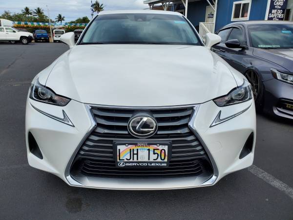LIKE NEW W/ONLY 12K MILES! 2018 Lexus IS 300 - - by for sale in Kihei, HI – photo 6