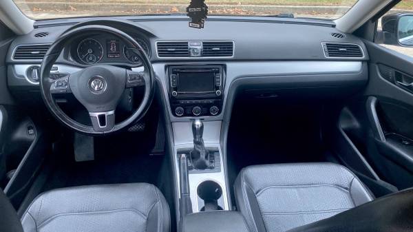 LEATHER INTERIOR, CLEAN 2013 Volkswagen Passat SE - cars & trucks -... for sale in dallas, GA – photo 16