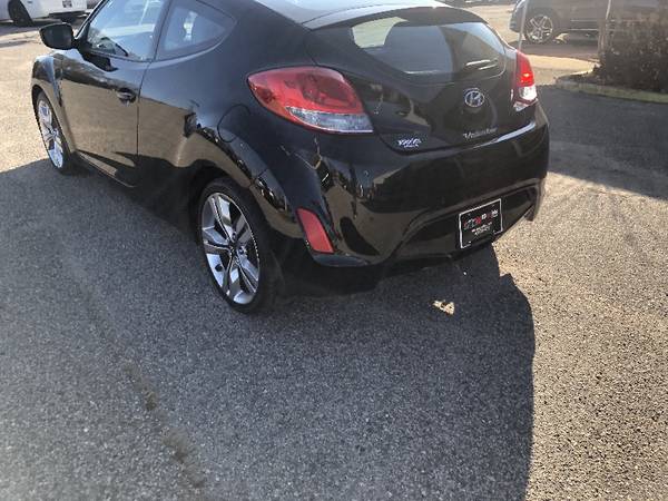 2013 Hyundai Veloster Base - cars & trucks - by dealer - vehicle... for sale in Middleton, WI – photo 7