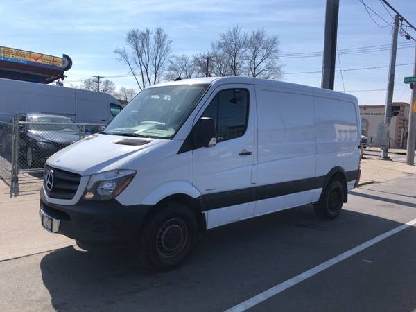 2014 Mercedes-Benz Sprinter 2500 144-in. WB for sale in Elmont, NY – photo 2