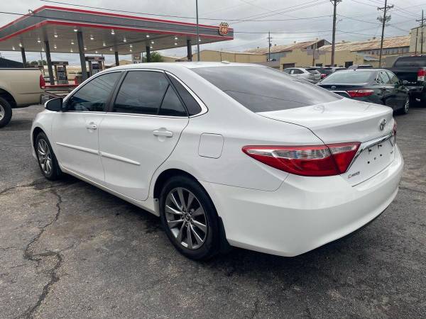 2016 Toyota Camry XLE 4dr Sedan FREE CARFAX ON EVERY VEHICLE! - cars... for sale in Sapulpa, OK – photo 4