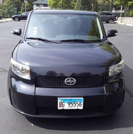 Toyota Scion XB 2010 - cars & trucks - by owner - vehicle automotive... for sale in Downers Grove, IL – photo 7