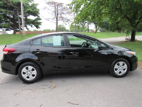 2017 KIA FORTE LX*CLEAN TITLE*GAS SAVER*AFFORDABLE*DOWN 2500 O.A.C for sale in Nashville, TN – photo 6