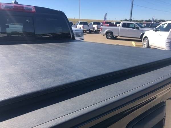 2017 Chevrolet Colorado LT - Super Clean! for sale in Whitesboro, TX – photo 4