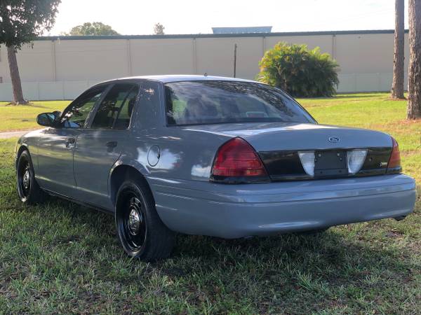 2010 Ford Crown Victoria p71 Detective Car Low Miles - cars & trucks... for sale in Clearwater, FL – photo 4