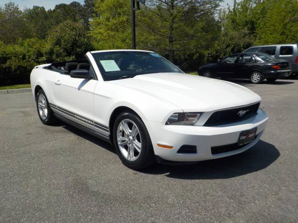 2010 Ford Mustang V6 CALIFORNIA SPECIAL CONVERTIBLE, FORD SYNC, CRUI for sale in Virginia Beach, VA – photo 9