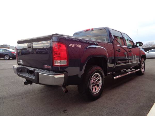 2011 GMC Sierra 1500 Crew Cab SL 4x4 *ONLY 79K MILES-NEWER... for sale in Fairborn, OH – photo 11
