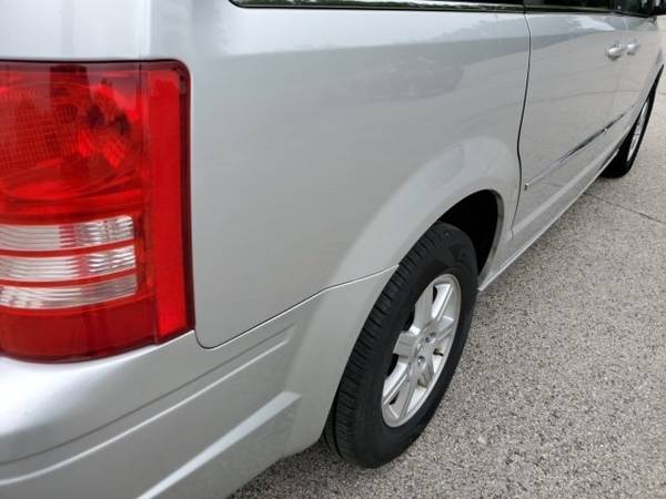 2010 Chrysler Town Country Touring for sale in Green Bay, WI – photo 11