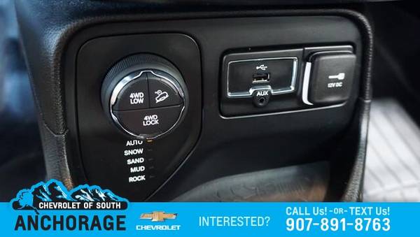 2015 Jeep Renegade 4WD 4dr Trailhawk - - by dealer for sale in Anchorage, AK – photo 17