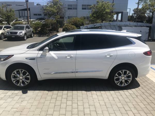 Brand New 2021 Buick Enclave AWD Avenir - White Frost Tricoat - cars for sale in Richmond, CA – photo 3