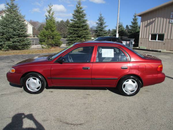 2002 CHEVROLET PRIZM (TOYOTA COROLLA IN DISGUISE) 1 PREV OWNER! -... for sale in Hubertus, WI – photo 8