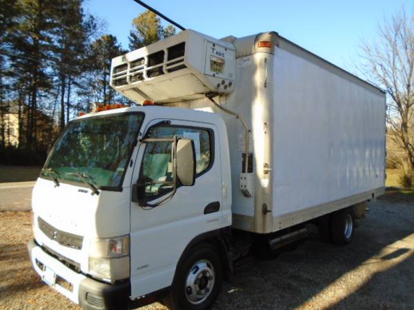 2014 Mitsubishi FE reefer/box truck - cars & trucks - by dealer -... for sale in Cumming, GA 30040, GA – photo 4